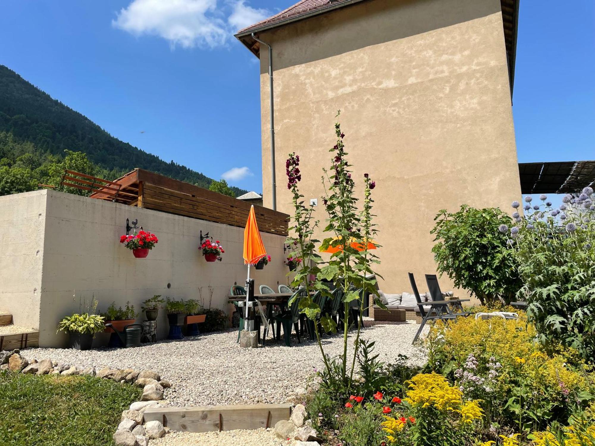 L'Ancienne Ecole Du Villard Saint-Pierre-dʼEntremont Buitenkant foto